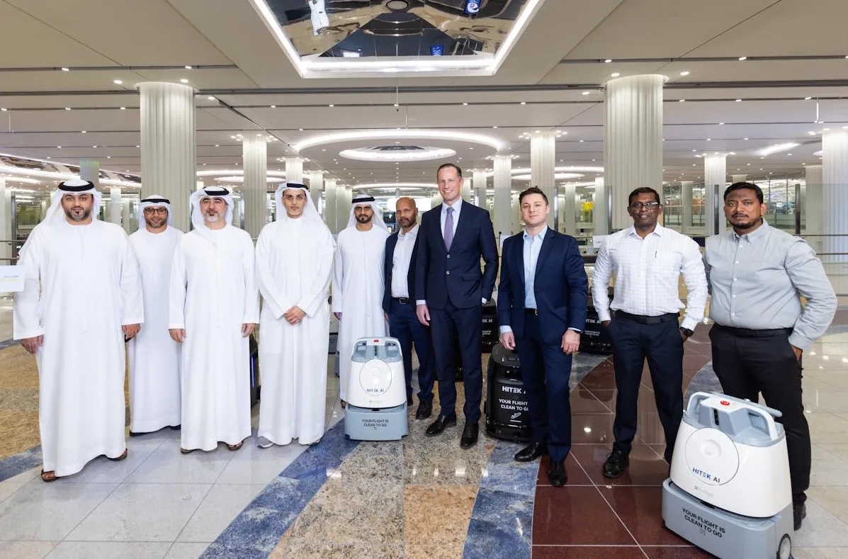 dubai-airports-roll-out-major-robotic-cleaning-programme